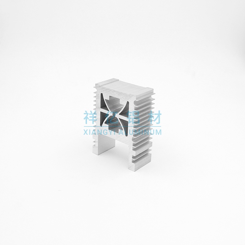 電力設備散熱器型材2