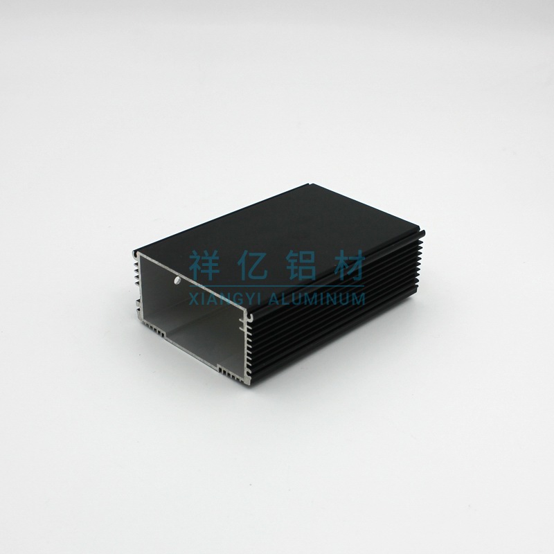 散熱器鋁合金型材外殼2
